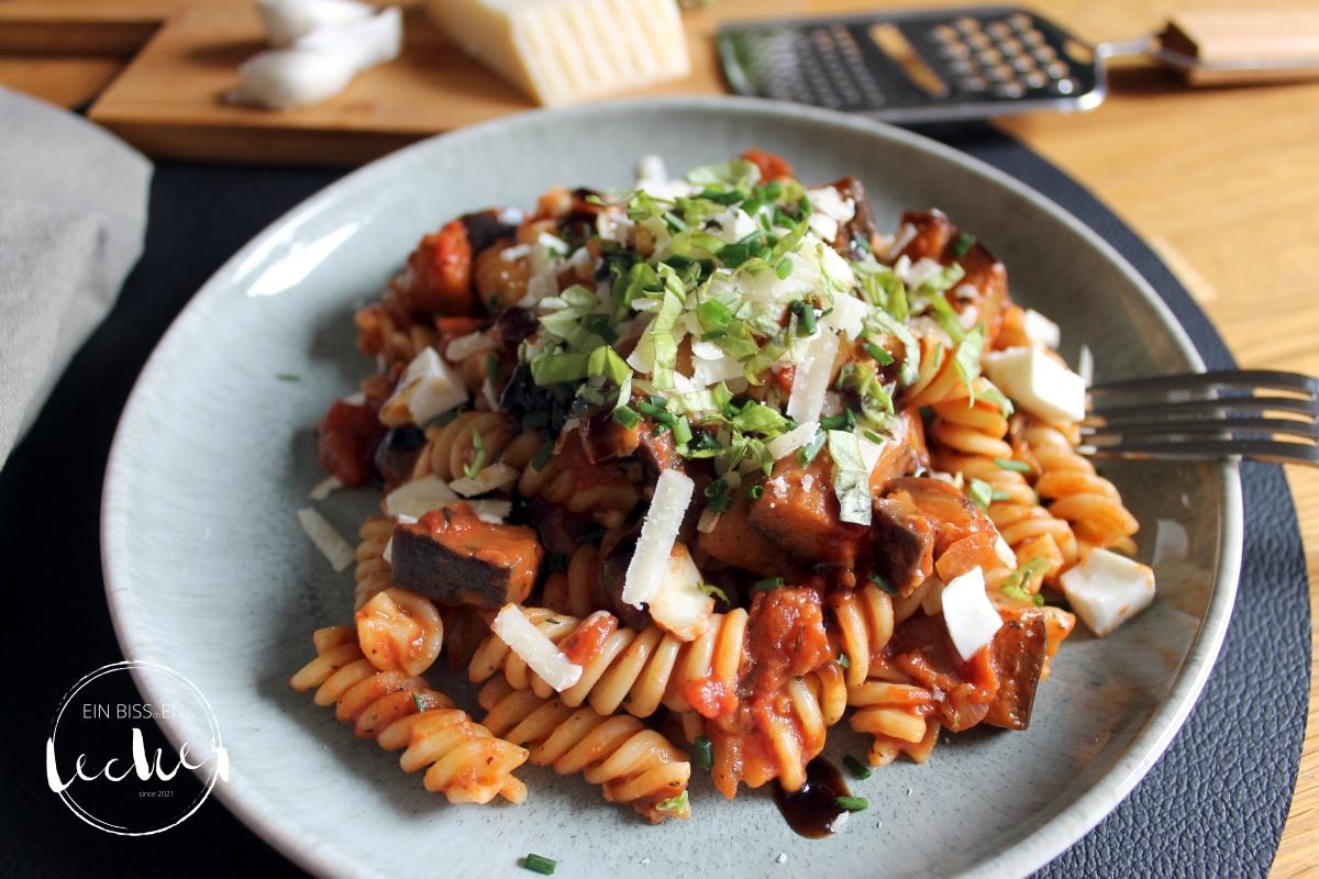 Pasta alla Norma von einbissenlecker