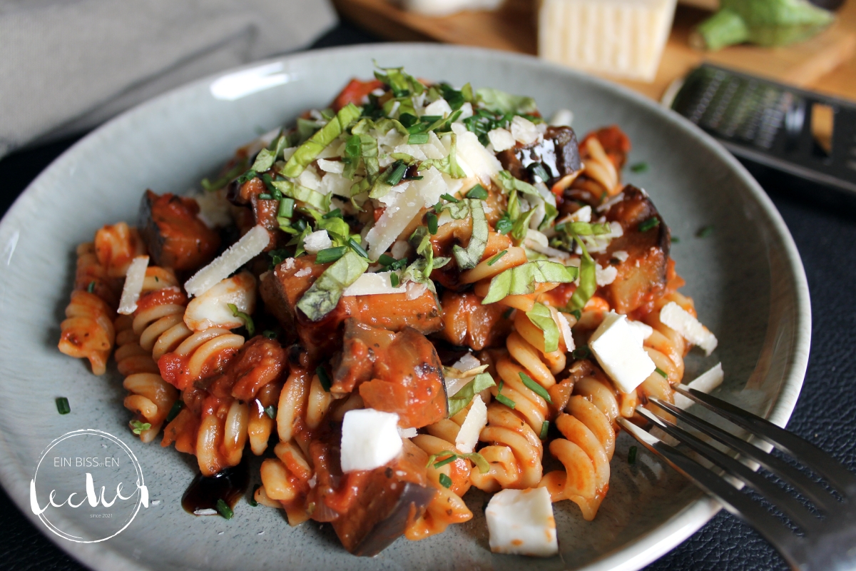 Pasta alla Norma von einbissenlecker