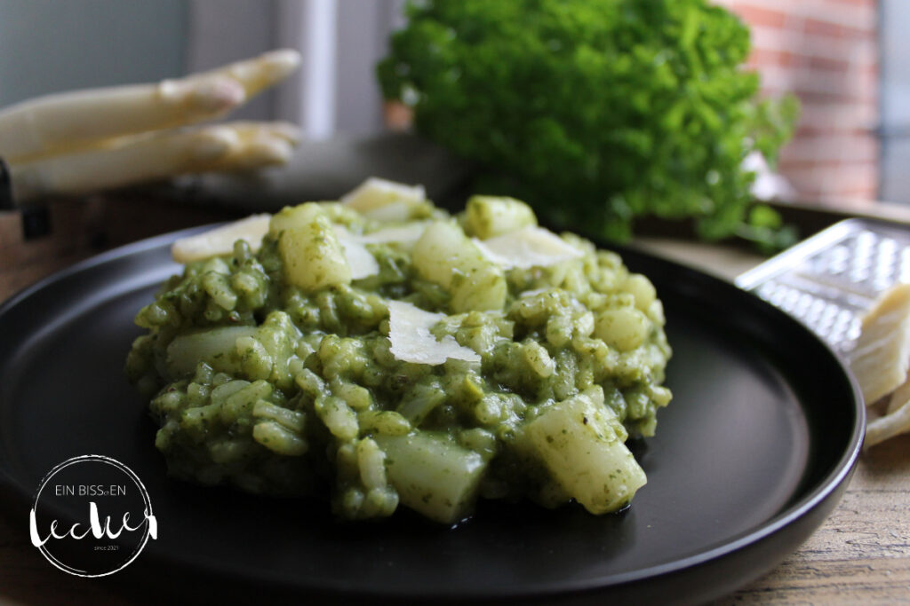 Grünes Risotto mit Spargel - ein Rezept von einbissenlecker.de